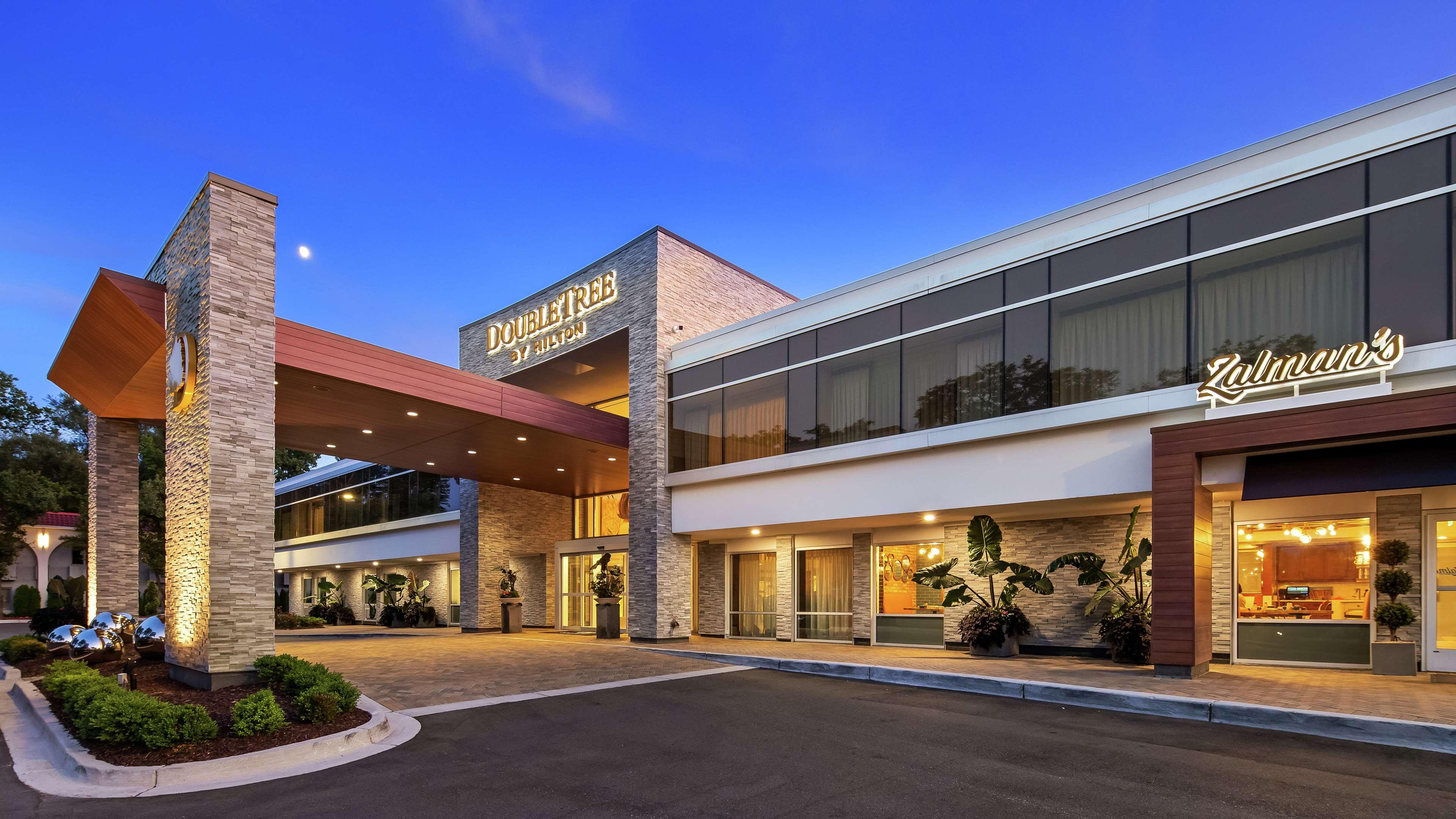 Hotel The Kingsley Bloomfield Hills - A Doubletree By Hilton Exterior foto