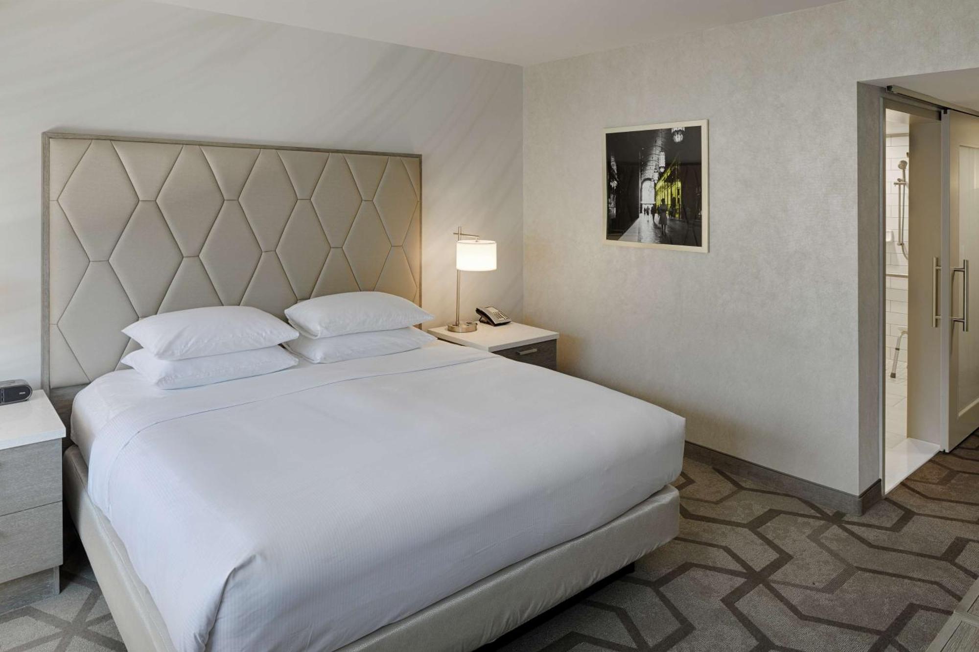 Hotel The Kingsley Bloomfield Hills - A Doubletree By Hilton Exterior foto