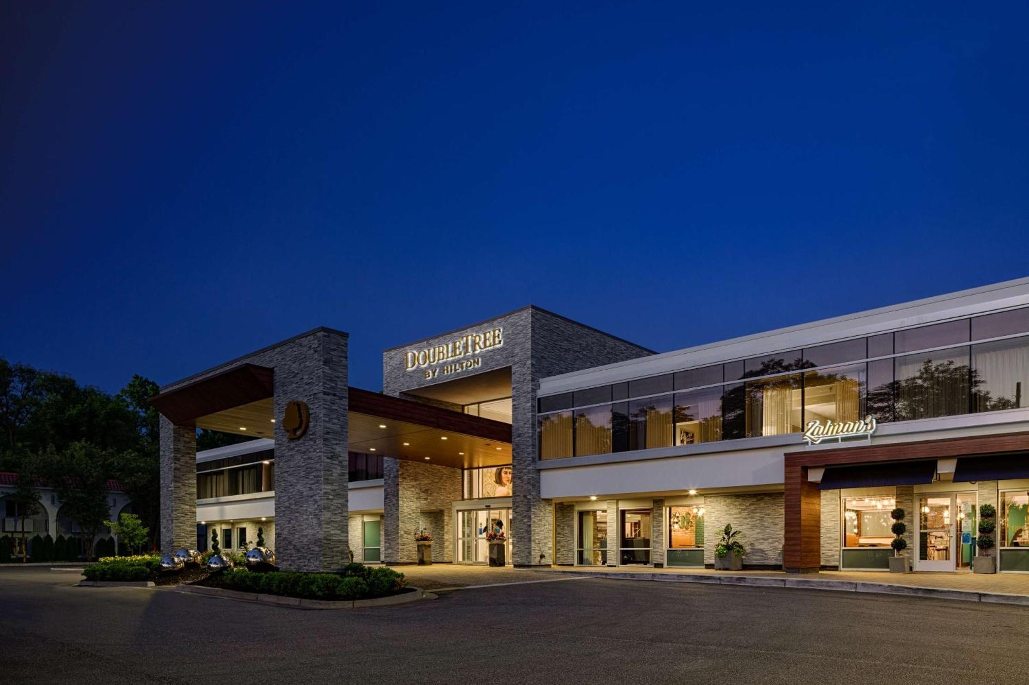 Hotel The Kingsley Bloomfield Hills - A Doubletree By Hilton Exterior foto